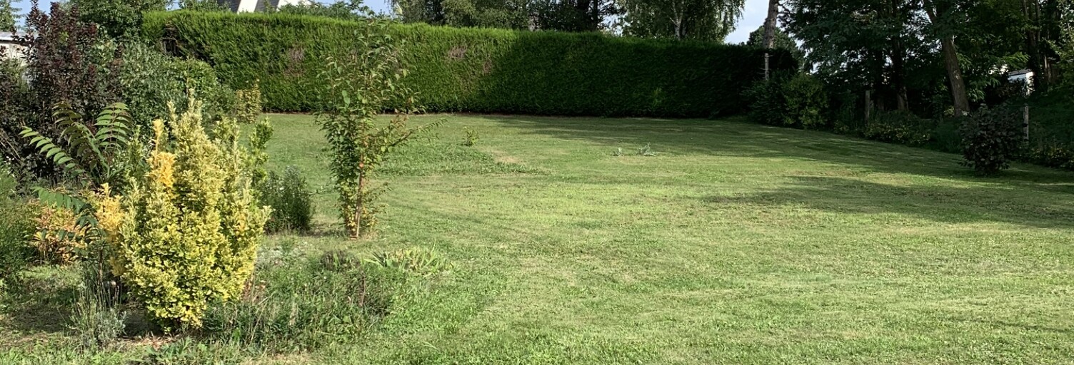 Terrain  402 m² à vendre à Frépillon (95740)