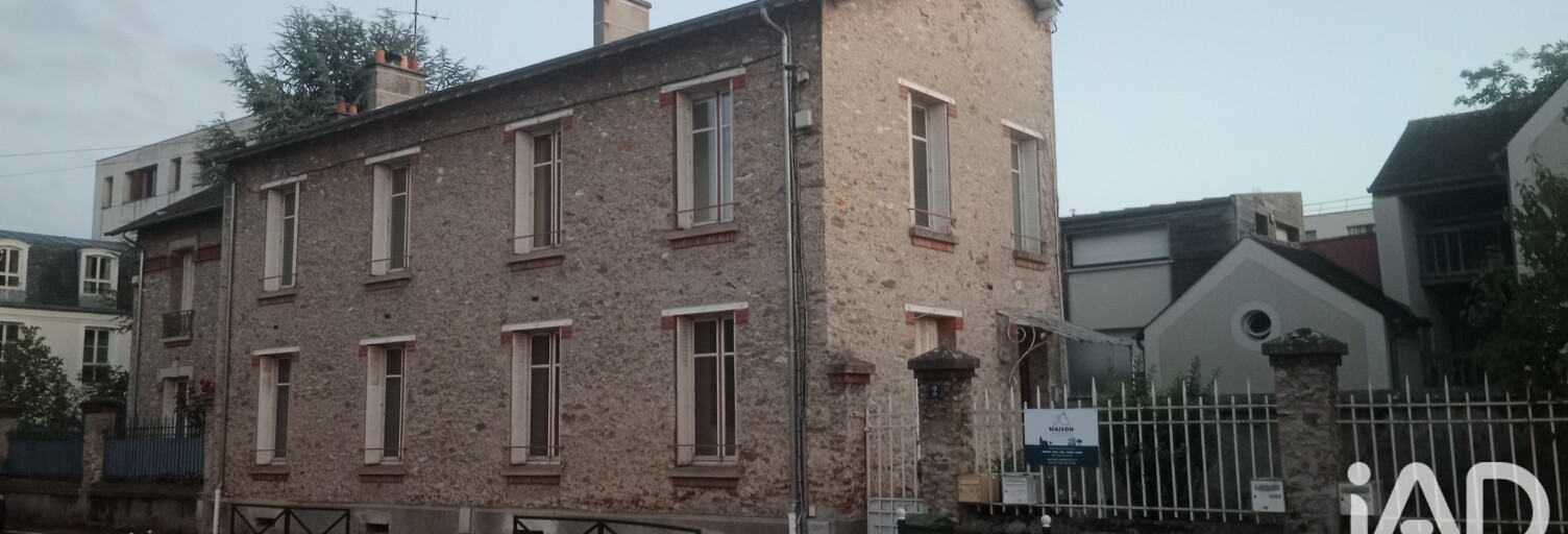 Maison 9 Pièces 180 m² à vendre à Rambouillet (78120)