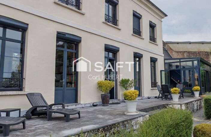 Propriété d'exception  305 m² habitables  2 logements  11 garages  Terrain constructible  Abbeville — photo 3