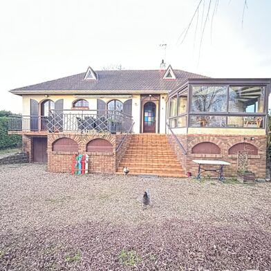 Maison 4 pièces 240000 €