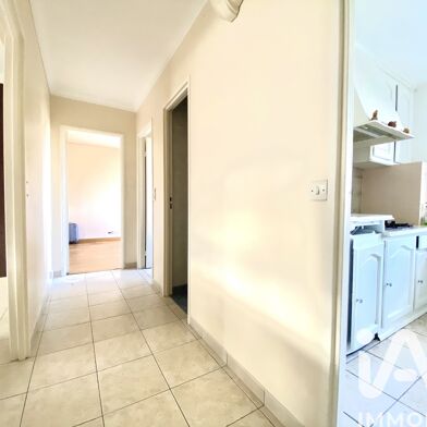 Appartement 3 pièces 213000 €