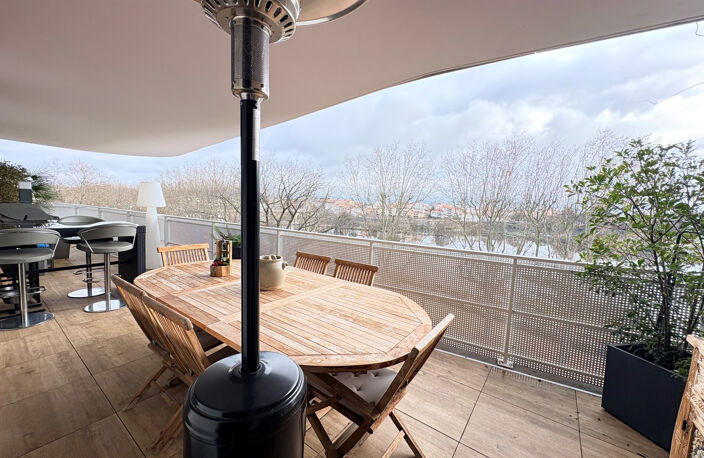 Roanne, bords de Loire, Appartement avec terrasse et garages — photo 5