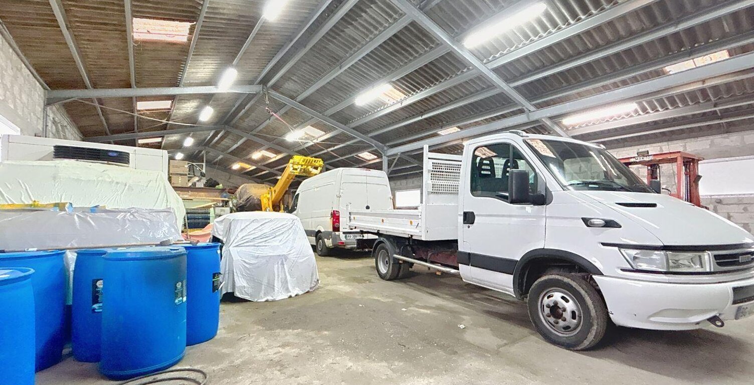 Vente Local d'activités 400 m&sup2; — photo 1