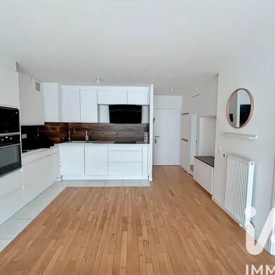Appartement 4 pièces 365000 €