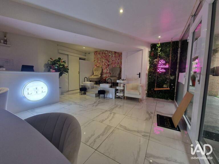 Vente Local d'activités 55 m&sup2; — photo 1