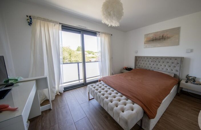 Contemporaine de 4 pièces principales — photo 4
