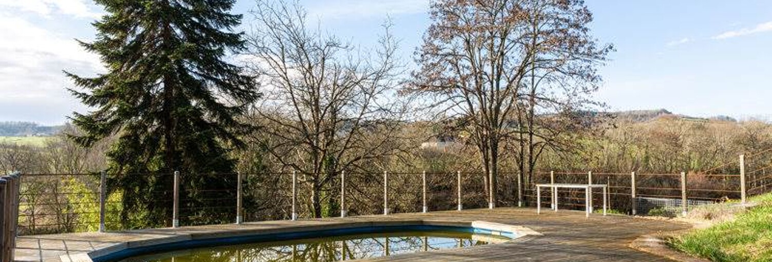 Maison 6 Pièces 193 m² à vendre à Saint-Cyprien (19130)