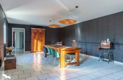 Maison en pierre de 6 pièces principales — photo du bien