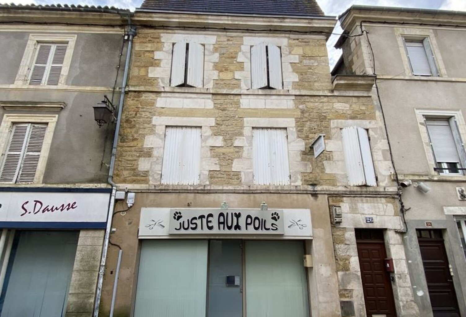 Vente immeuble   Thiviers (24800) — photo 1
