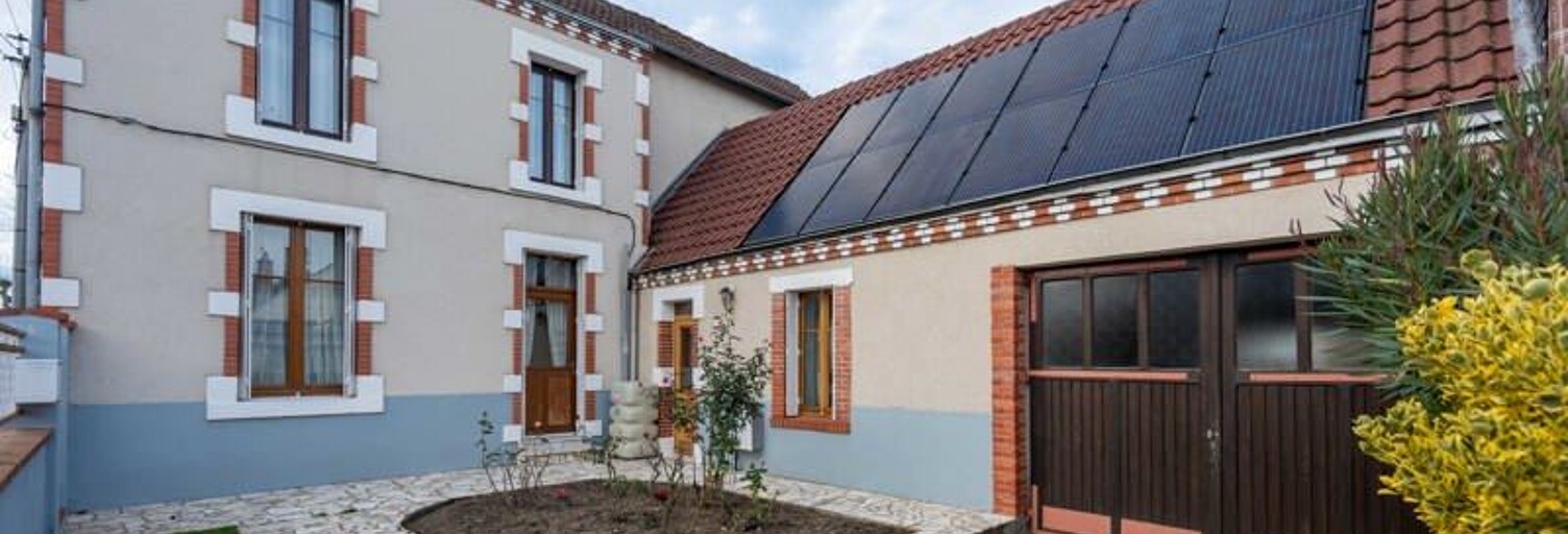 Maison 5 Pièces 142 m² à vendre à Vierzon (18100)