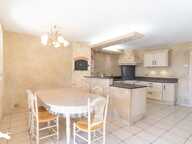 Maison en pierre de 8 pièces principales — photo 3