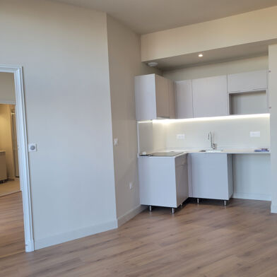 Appartement 2 pièces 720 €