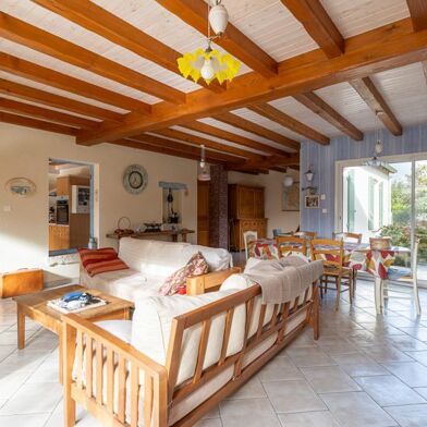 Maison 5 pièces 281430 €