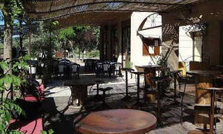 Commerce  256 m² à vendre à Oraison (04700)