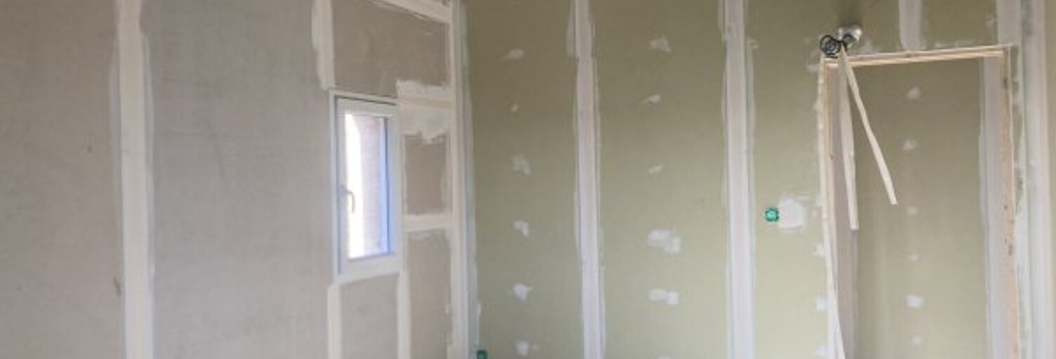 Bureau  54 m² à louer à Canohès (66680)