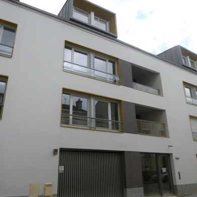 Appartement 2 pièces 735 €