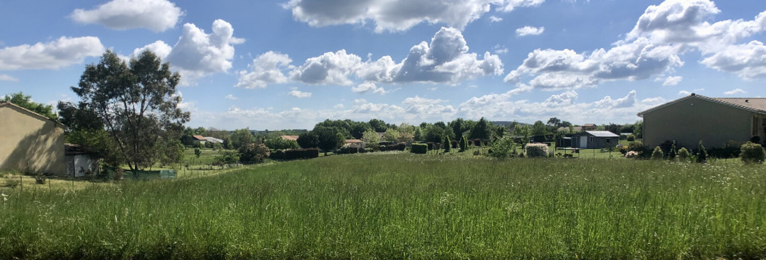 Terrain  2710 m² à vendre à Saint-Aulaye-Puymangou (24410)