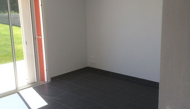 Villa / Maison 4 pièces  à louer Cassagnes-Bégonhès 12120