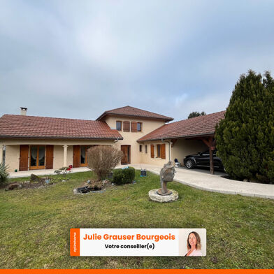 Maison 8 pièces 699000 €