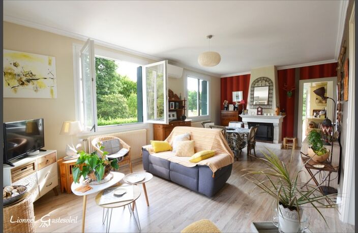 Maison familiale rénovée avec appartement indépendant proche de la Dordogne à vendre à PINEUILH (33) — photo 2