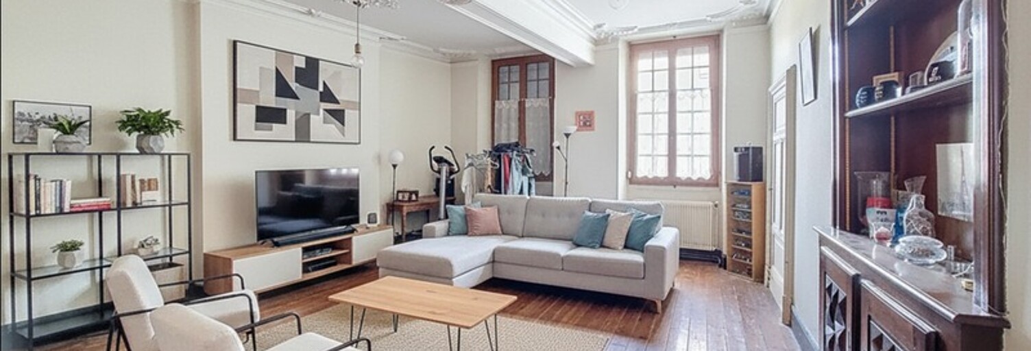 Maison 9 Pièces 215 m² à vendre à Mézin (47170)