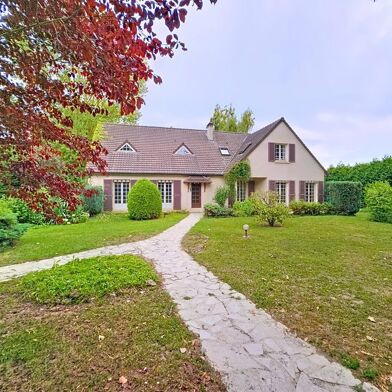 Maison 9 pièces 335000 €