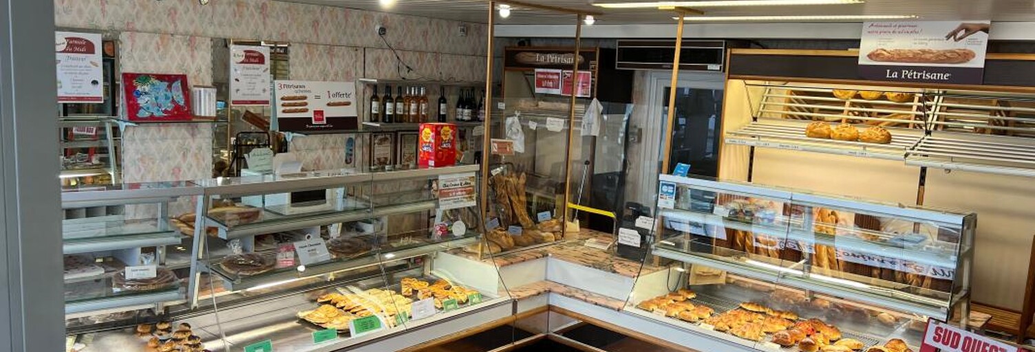 Commerce  250 m² à vendre à Saint-Jean-d'Angély (17400)