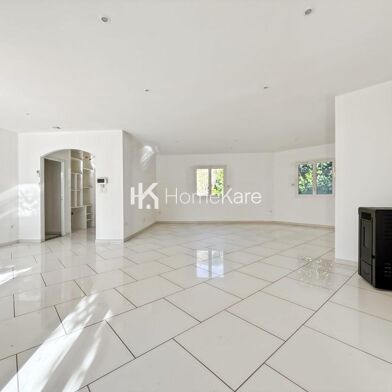 Maison 5 pièces 359000 €