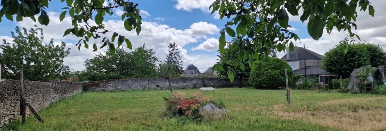 Terrain  1071 m² à vendre à Doué-en-Anjou (49700)