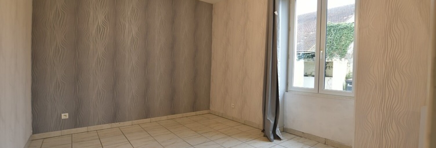 Immeuble  175 m² à vendre à Nevers (58000)