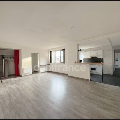 Appartement 3 pièces 700 €