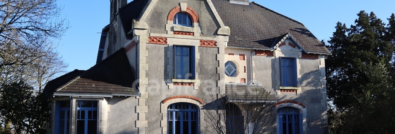 Commerce 12 Pièces 334 m² à vendre à Bors-de-Baignes (16360)