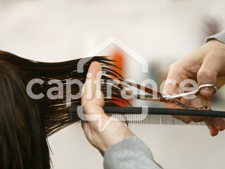 salon de coiffure  à vendre SAUMUR (49) — photo 1