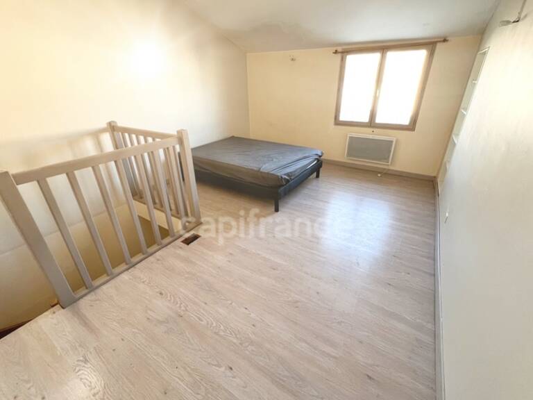 Vente Maison de ville 56 m² à vendre à Manosque – Cœur historique, 4 pièces, fort potentiel investissement — photo 1