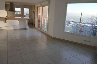 Appartement 5 pièces 1390 €