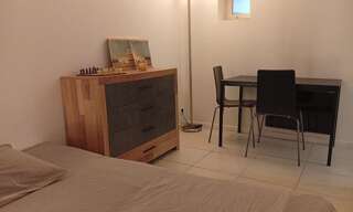 Appartement 1 Pièce 25 m² à louer à Eyguières (13430)
