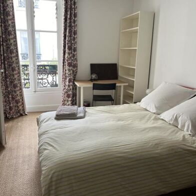 Appartement 1 pièces 980 €
