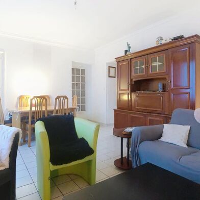 Appartement 4 pièces 795 €