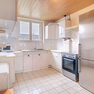 Appartement 4 pièces 795 €