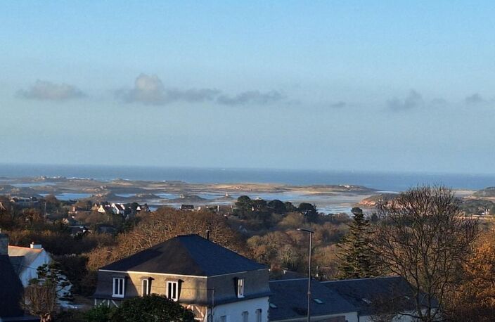 Vue mer à deux pas des commerces — photo 2