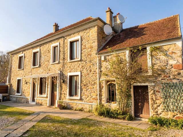 LIVERDY EN BRIE (77) - Maison 5p - 150m² — photo du bien