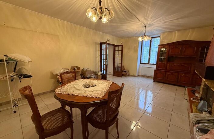 LIVERDY EN BRIE (77) - Maison 5p - 150m² — photo 2