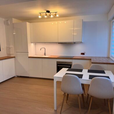 Appartement 2 pièces 900 €