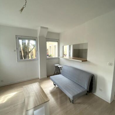 Appartement 1 pièces 904 €