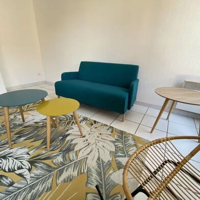 Appartement 2 pièces 700 €