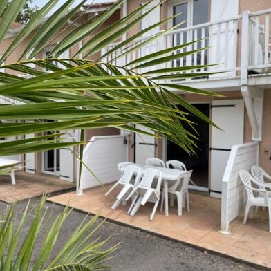 Appartement 3 pièces 800 €