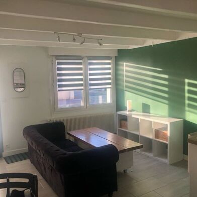 Appartement 1 pièces 590 €