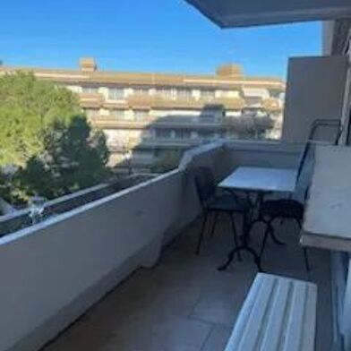 Appartement 1 pièces 560 €