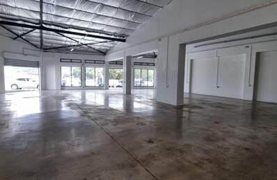A LOUER LOCAL DE 285M² ENV ZONE BEL AIR ST LOUIS — photo du bien