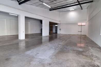 Commerce 2 pièces 8010 €